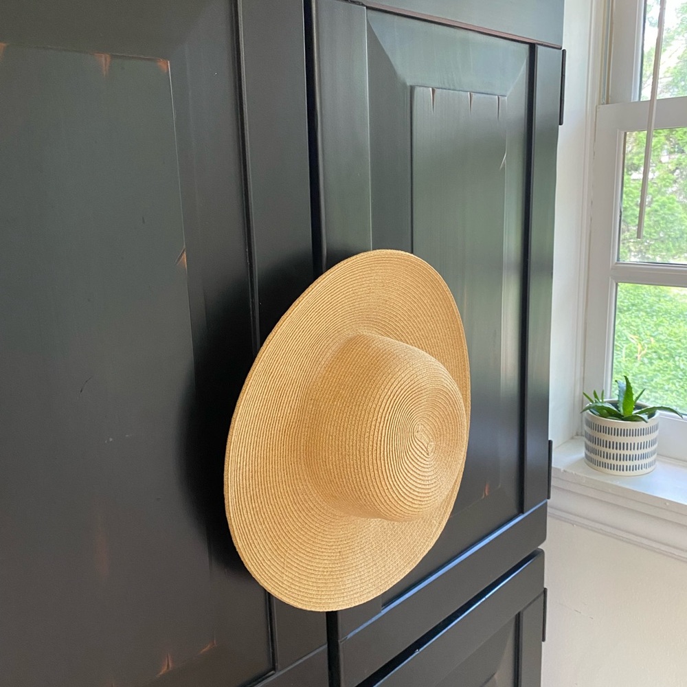 Cappelli. Straw beach hat.  Never worn